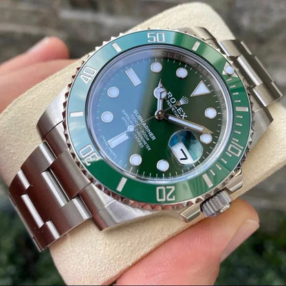 Submariner Date green